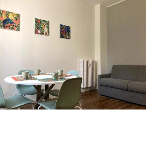 Mangio one Apartment/ Dergano