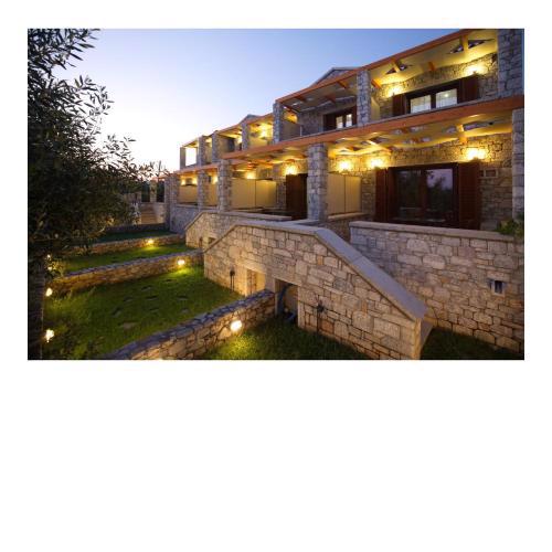 MANI HOUSES Selinitsa Art Koloveas
