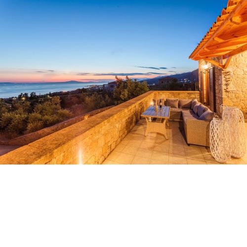Mani Panoramic Seaviews - Luxury Summer Haven