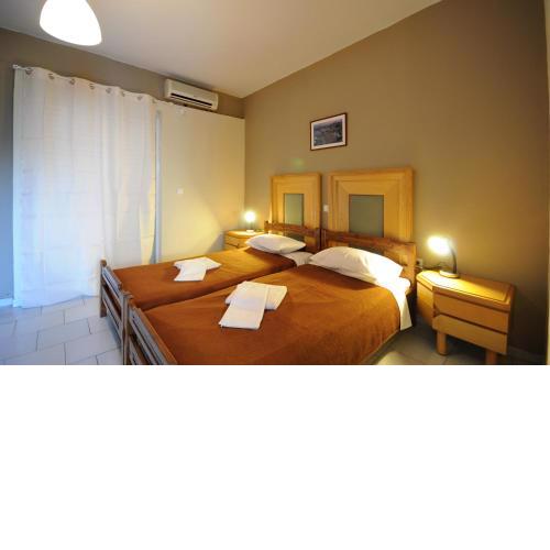 Manias Apartments