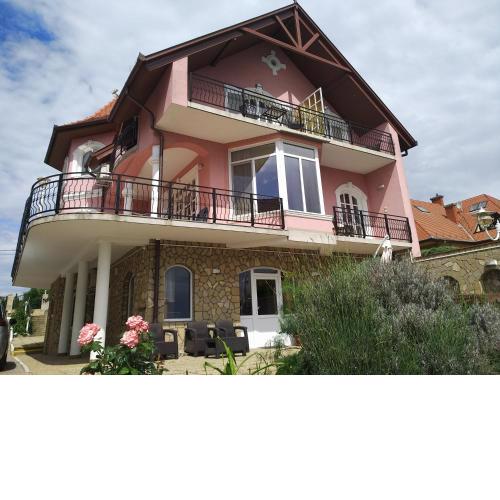 Manor Villa