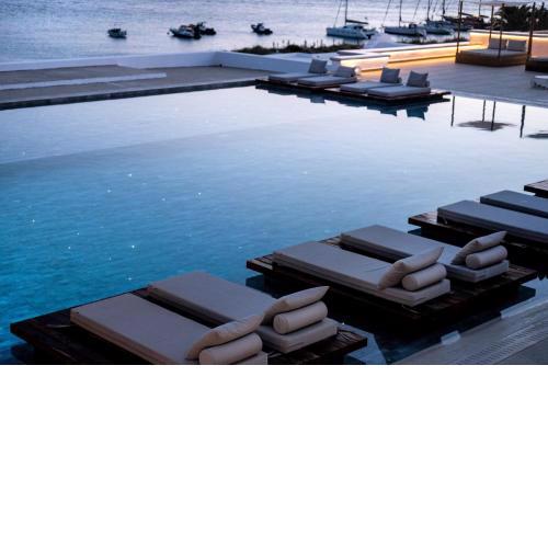 Manoula's Beach Mykonos Resort