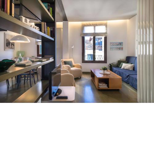 MANSARDINA - 1 min from Accademia - duplex stylish and cosy