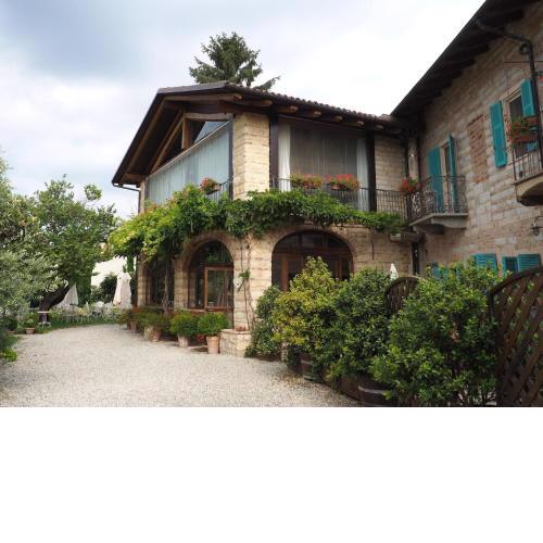 Mansion in Ombra with shared Pool