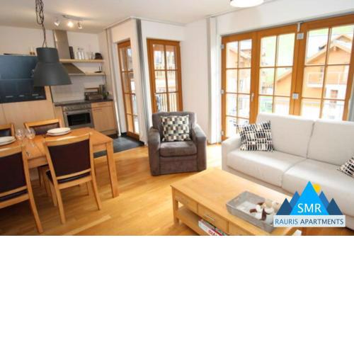 Manuela 13 by SMR Luxury Apartments