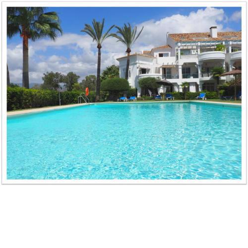 Marbella Holiday & Golf Garden Apartment