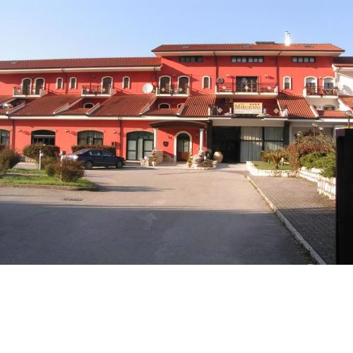 MARCHESINA RESORT srls