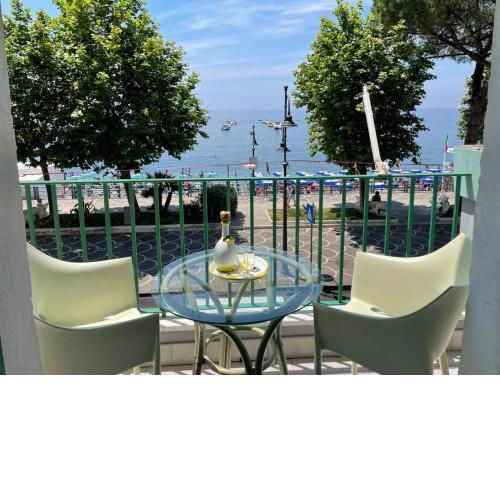 MareInVista apartment in Maiori