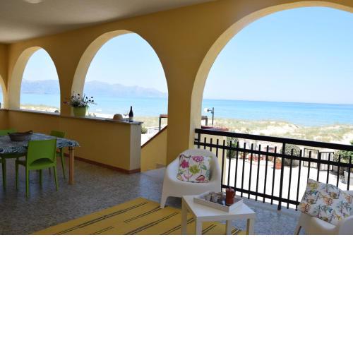 Maresole Apartments
