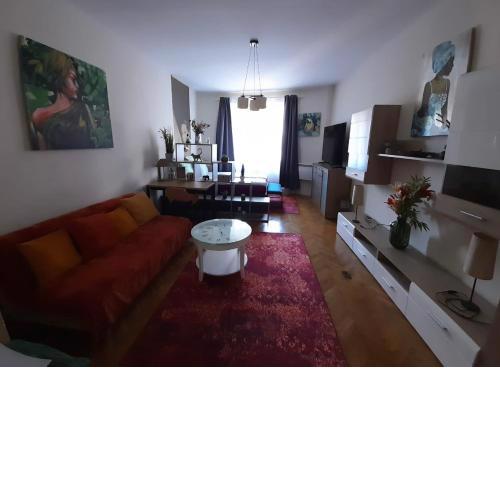 Margaret Apartment by the Danube
