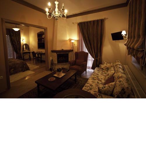 Margit Suites Hotel