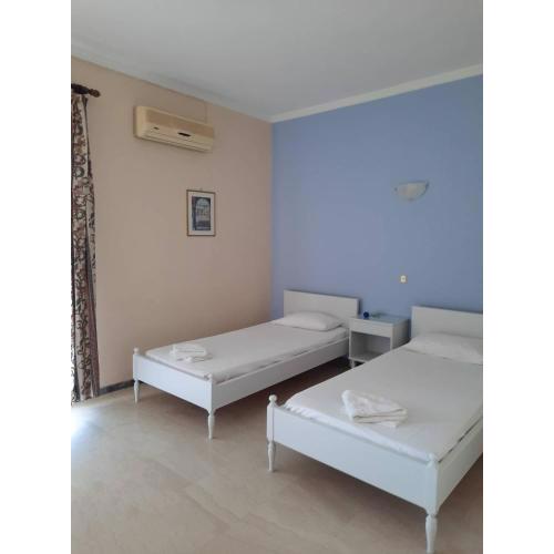 MARIA APARTMENTS