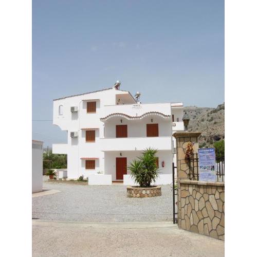 Maria Apartments