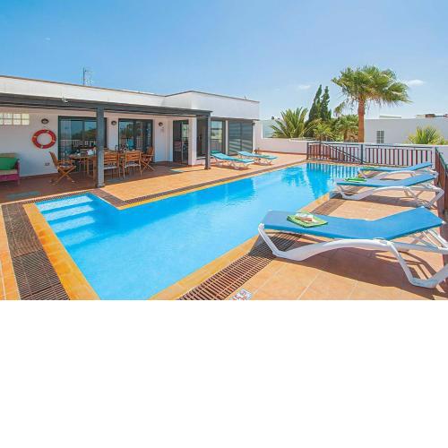 Maria Puerto del Carmen Lanzarote