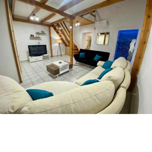 Maria’ s apartment
