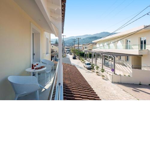Marianna Suites