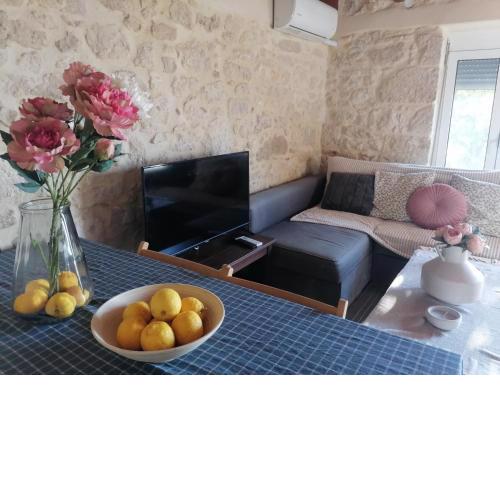 Maria's cottage house