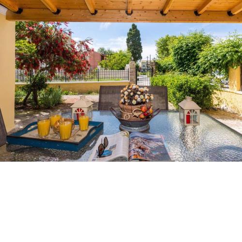 Maria's Countryside House