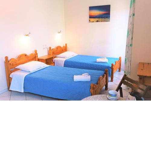 Marias' quiet apartment, walk to Lefkada town