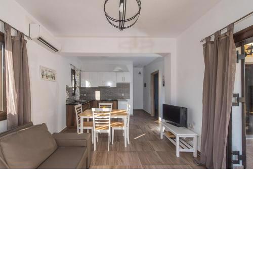 Mariettas Apartment