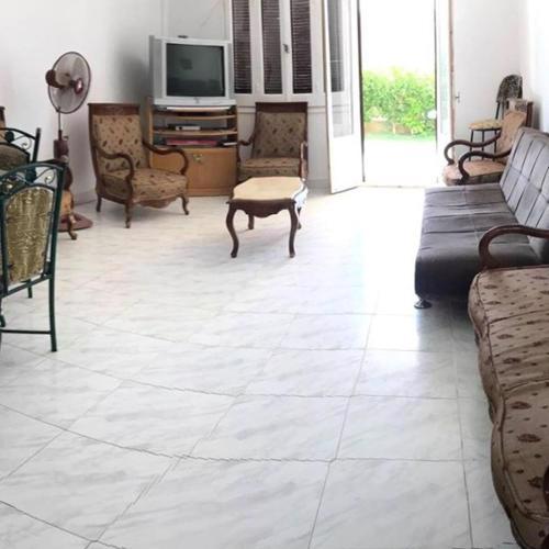 Marina Al Mohandesine 3 bedroom Chalet Kilo 78 Familes and Egyptians only