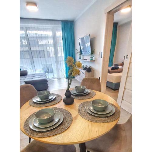 Marina Apartment by Dora