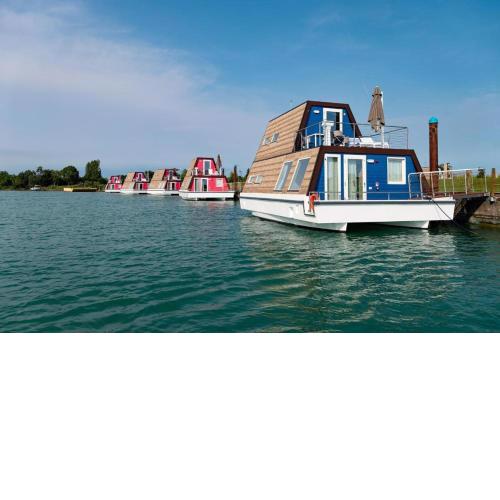 Marina Azzurra Resort