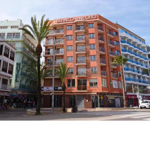 Marina Beach Apartaments