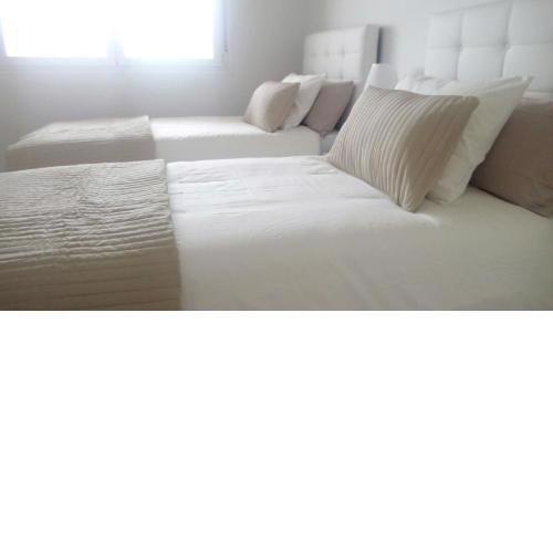 Marina Golf Apartments
