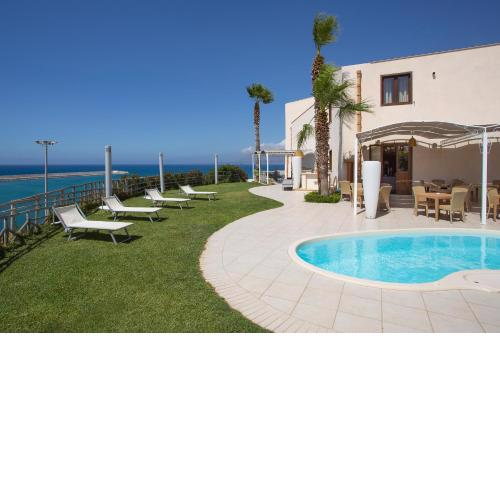 Marina Holiday & Spa