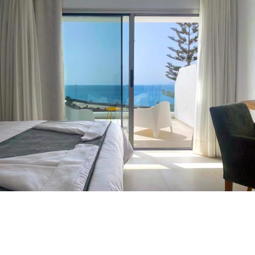 Marina Suites 7