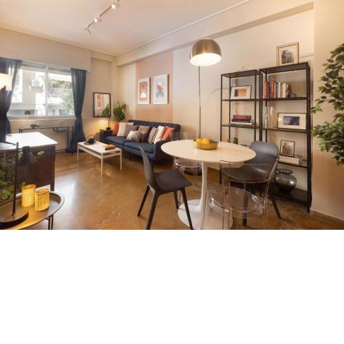 Marina Zeas apartment by the sea