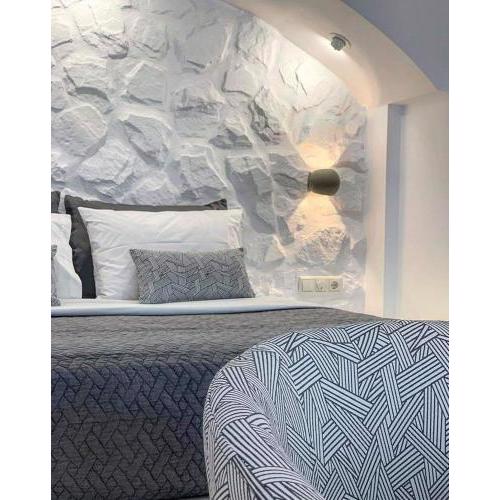 Marina's Suites