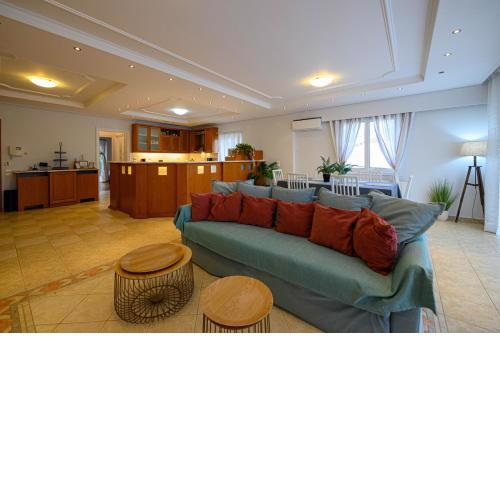 Marine Luxury Apartment Kalamata