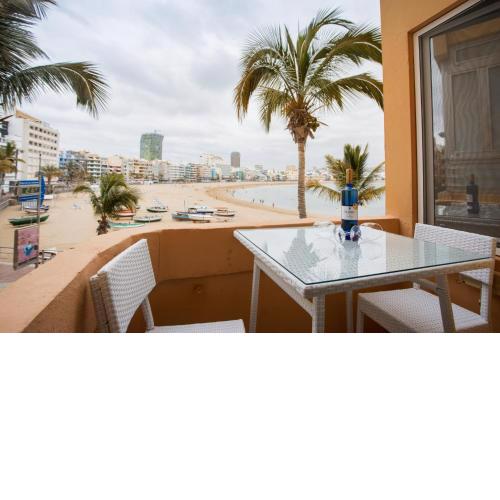 Mariposa Blanca, Apartamento en 1ª línea de playa