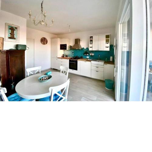 Marisienne Sweet Home