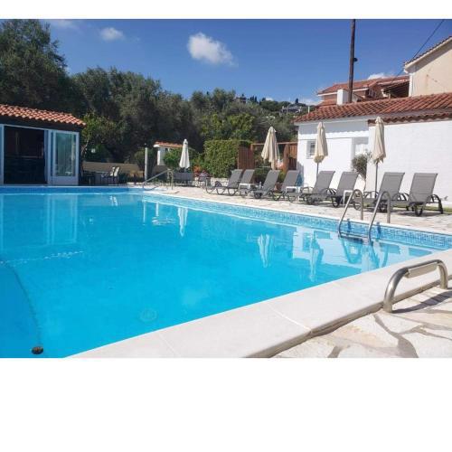 Marketos maisonette 2pax