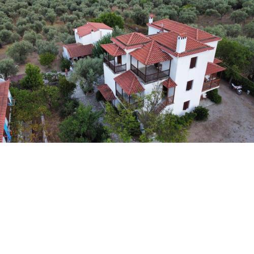 Marlitsis Apartments & Studios