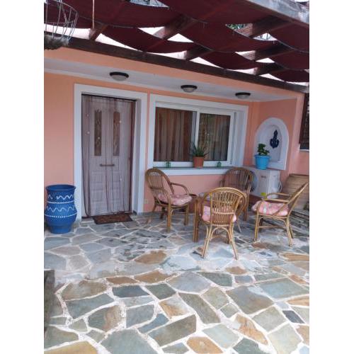 Marmari vacation flat