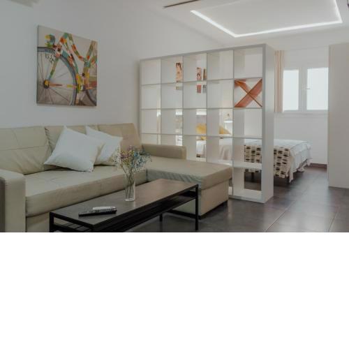 Marqués de Guadiaro 1 Apartamentos