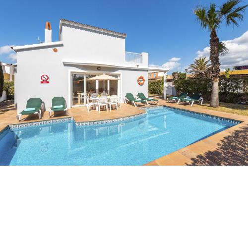 Marta 3 bedroom villa, Cala Blanca