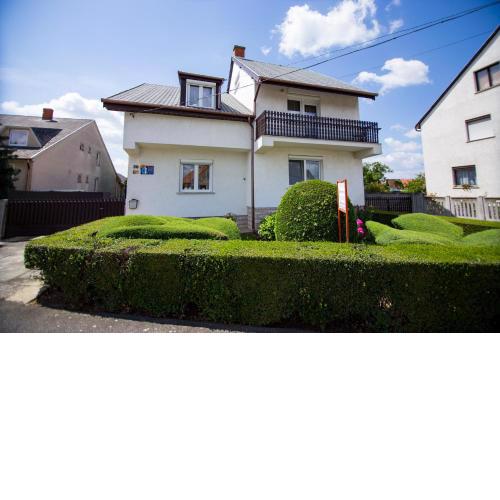 Martha Apartman