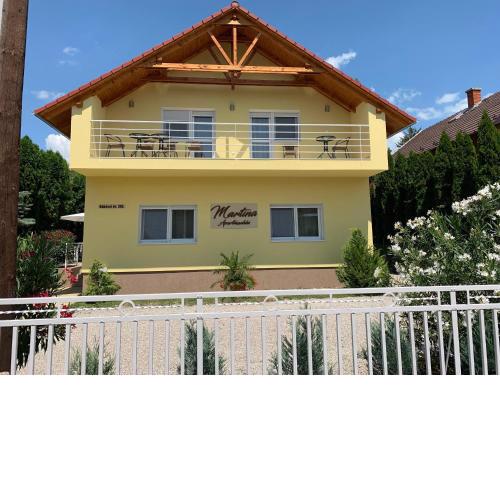 Martina Apartmanház