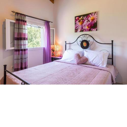 Mary-Helen Home - spacious cottage