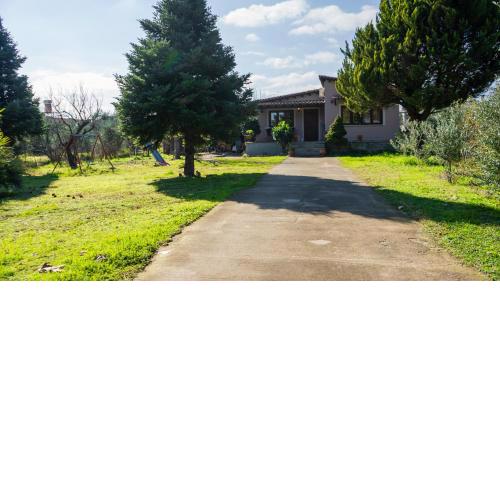 Mary's country house near meteora