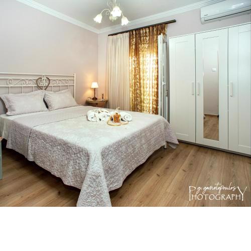 Mary's Dreamy Maisonette