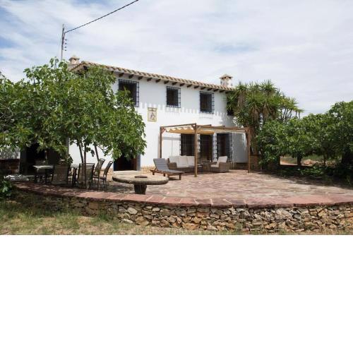 Mas de Paco, Chimenea, barbacoa y piscina