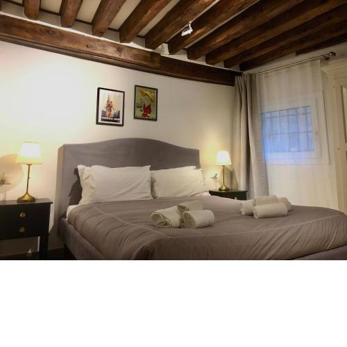 Mascherone Apartment