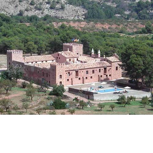 Masia de San Juan - castillo con piscina en plena Sierra Calderona