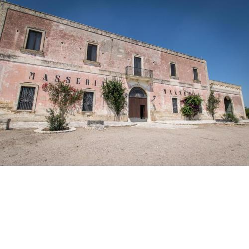 Masseria Mazzetta Salento Corte del Falconiere